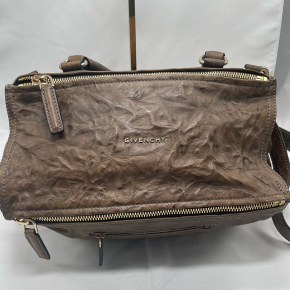 GIVENCHY Tumbled Sheepskin Pandora - Picture 6 of 9